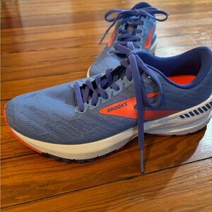 NWoB - Brooks Ravenna 11 Running Shoes - 6.5 - Cornflower Blue + Coral